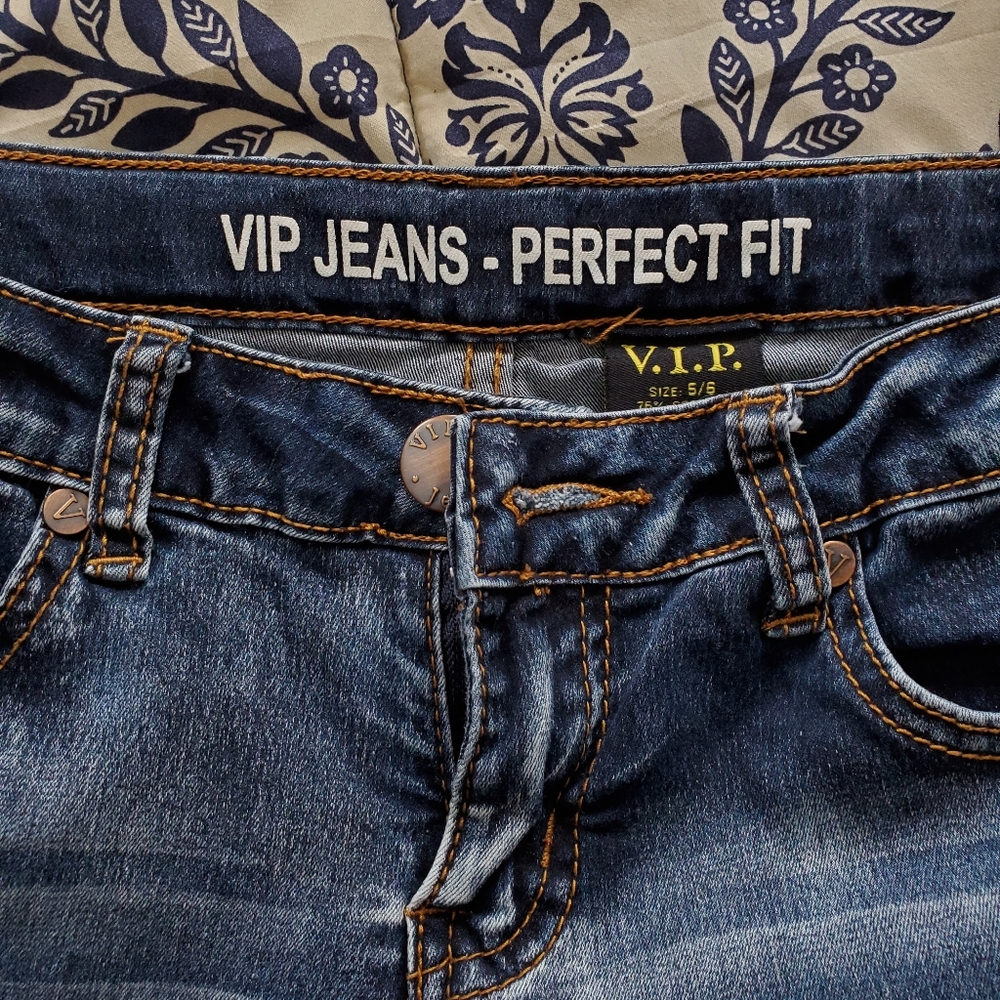 VIP denim - Picture 2 of 3